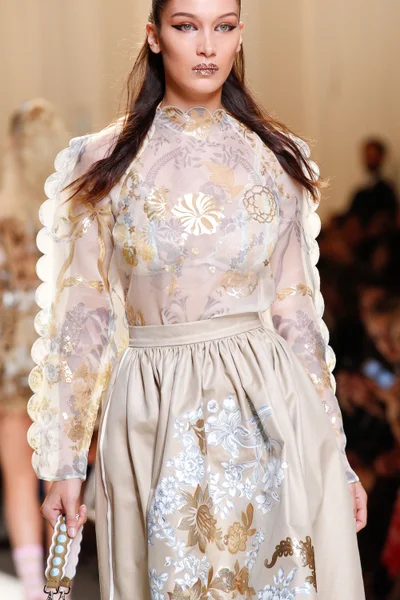 Look 93
